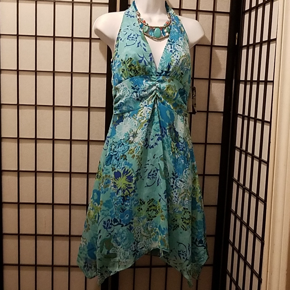 Rampage Clothing Company Dress size 5
Halter top